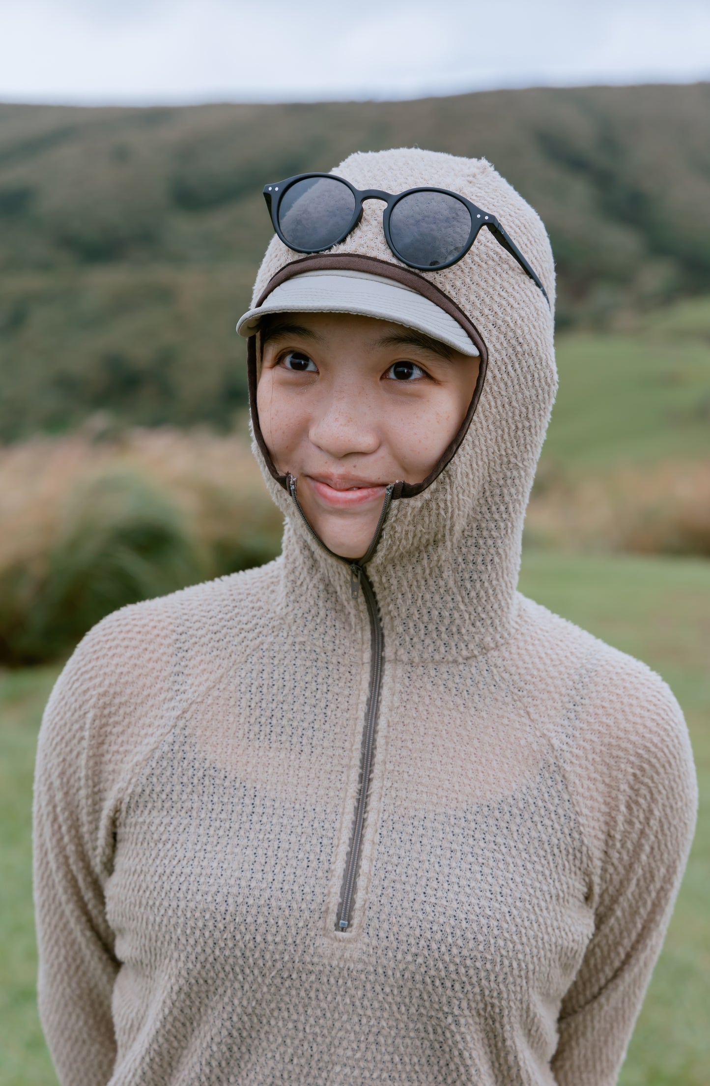 Active Hoodie - Alpha 90 half-zip / 大地卡其